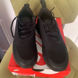 Girls Air Max 270